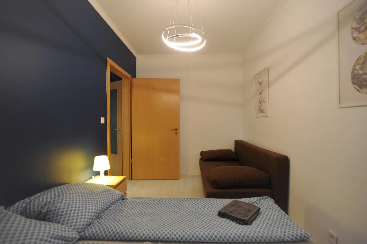 Lovely Apartment In The Heart Of Boedapest Buitenkant foto